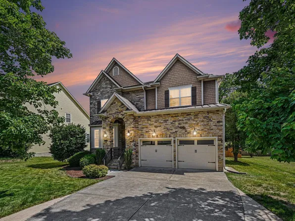 5 Teahouse Ct, Durham, NC 27707