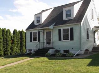 922 Radclyffe St, Bethlehem, PA 18017