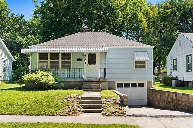 1st image of 4601 Lloyd St