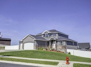 8107 S Sawston Rd, West Jordan, UT 84081