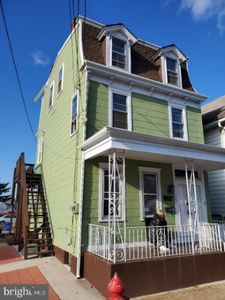 220 Talbot St, Burlington, NJ, 08016