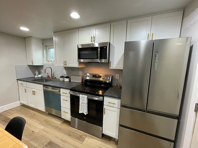 550 S 1700 E #BASEMENT — Photo 5