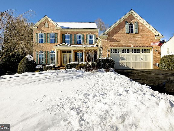 2nd image of 1218 Whetstone Dr