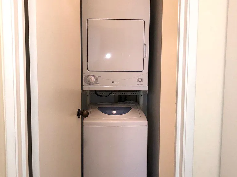 Washer & dryer