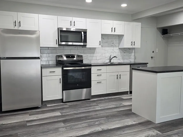 3811 54th Ave #203UF — Photo 4