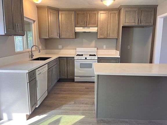 Newly remodelled kitchen