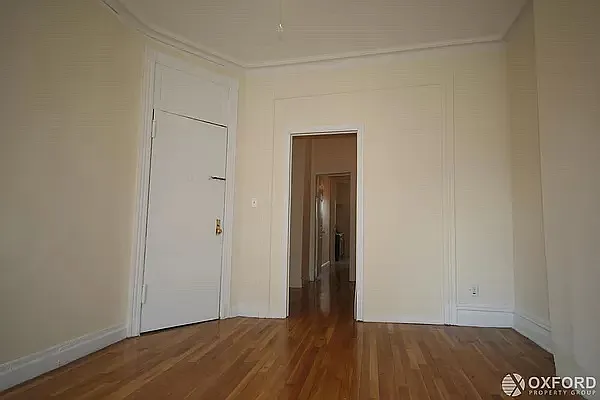 Rented by Oxford Property Group | media 5