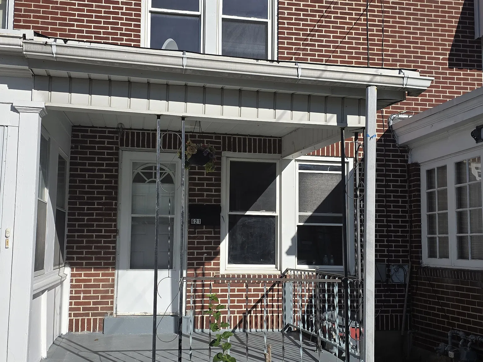 2 bed, 784 sqft, $1,800 — Photo 2