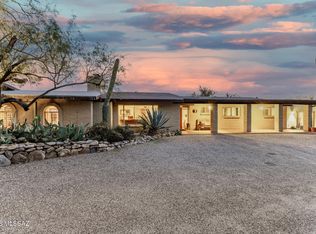 6901 N Montezuma Dr, Tucson, AZ 85718