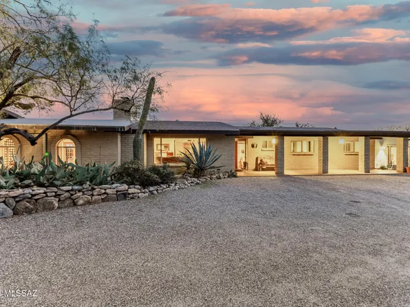 6901 N Montezuma Dr, Tucson, AZ 85718