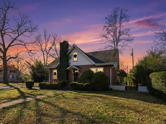 4th image of 913 Ovoca Rd