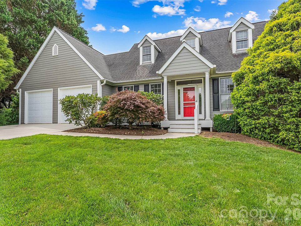 1st image of 6 Southbrook Dr