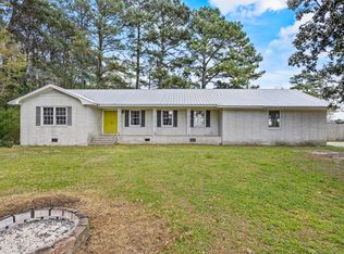 1361 Fountaintown Rd, Beulaville, NC 28518