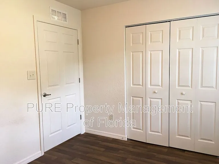 4700 NE 22nd Ave — Photo 20