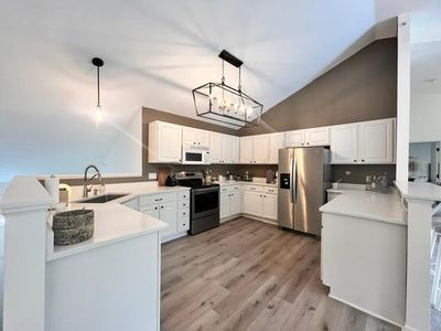1252 Bergmann Dr, Stillwater, MN, 55082