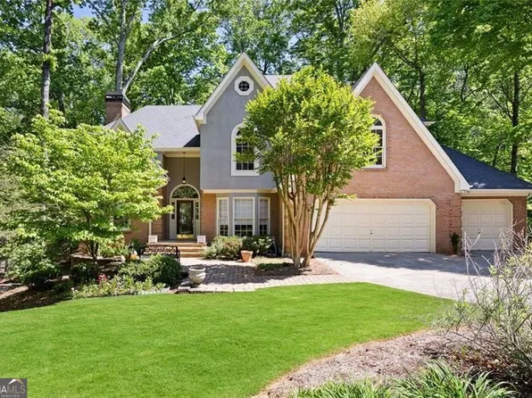5616 Forkwood Dr NW, Acworth, GA 30101