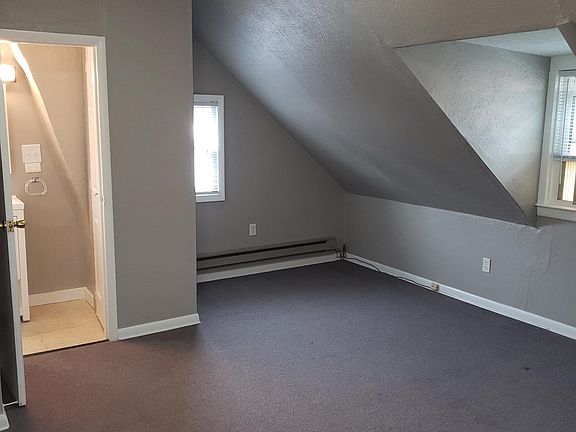4th image of 506 Church St APT 3