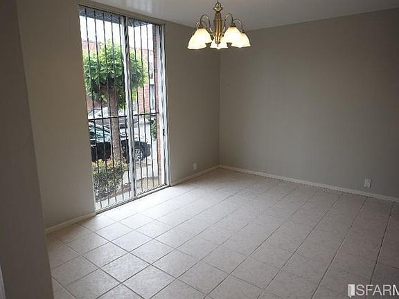 4th image of 450 Argonaut Ave