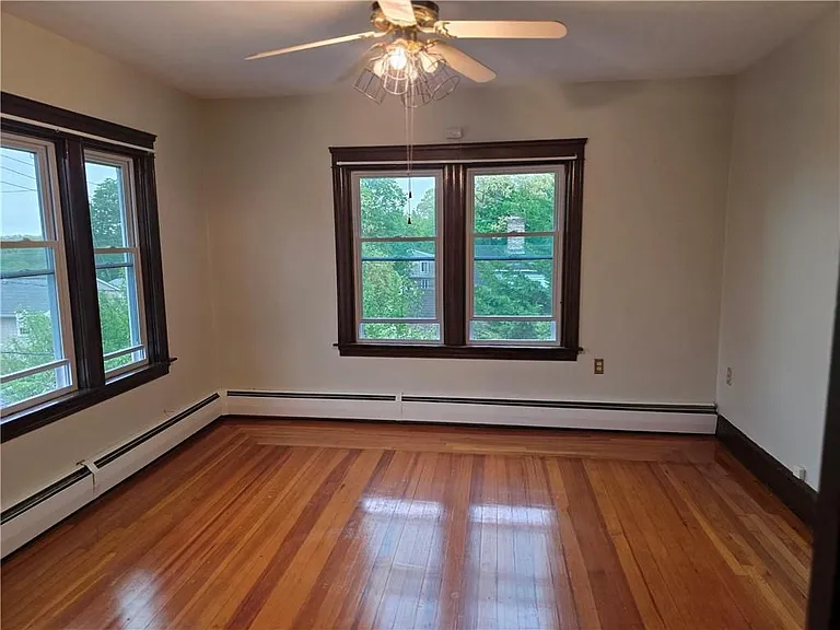 133 Clifford St #2 — Photo 6