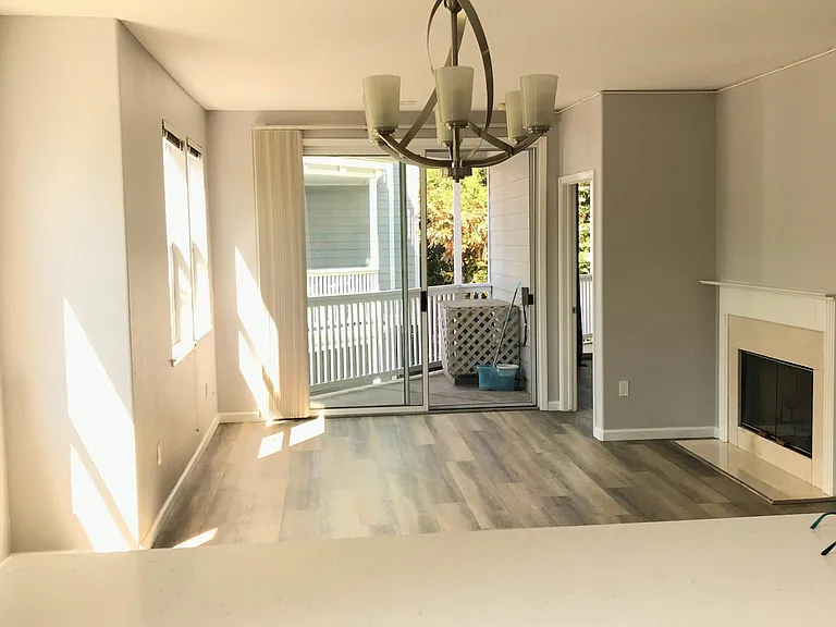905 Sunrose Ter #209 — Photo 22