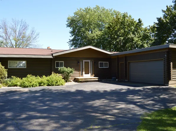 9452 Clayton Ave, Neenah, WI 54956