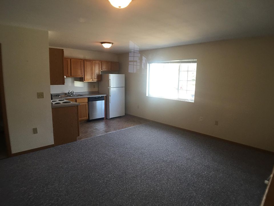 1st image of 1009 Grant Ave APT 9