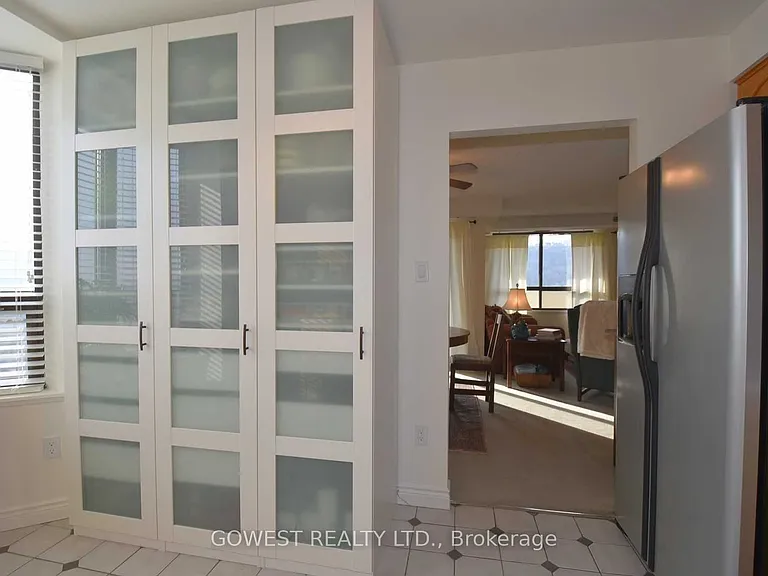 432 Main St E #1104 — Photo 5