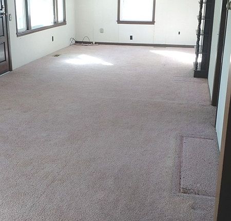 4th image of 703 Jackson St