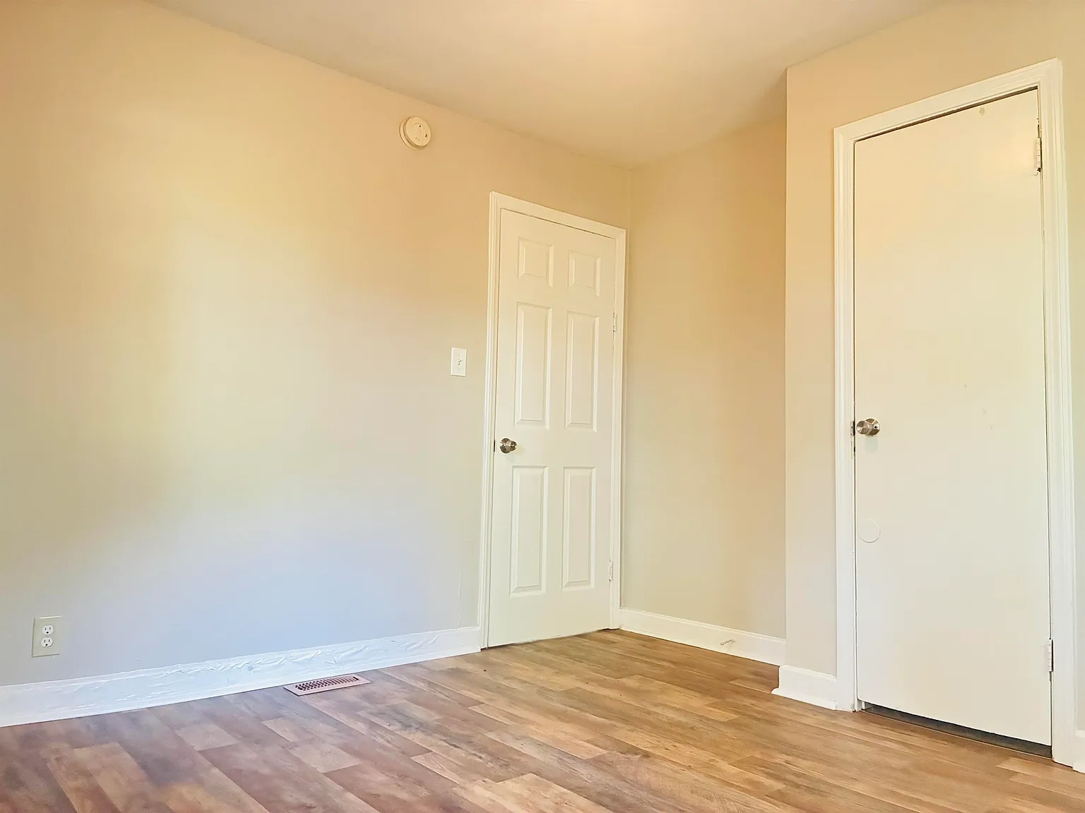 2648 Olando St. — Photo 3
