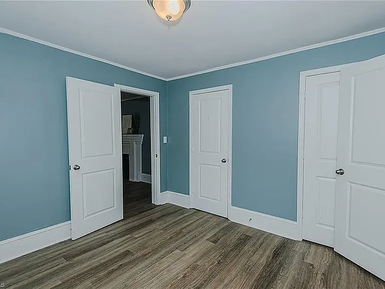1425 Marion St — Photo 14