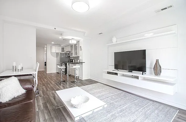 Sold by SR8 REALTY LLC | media 1
