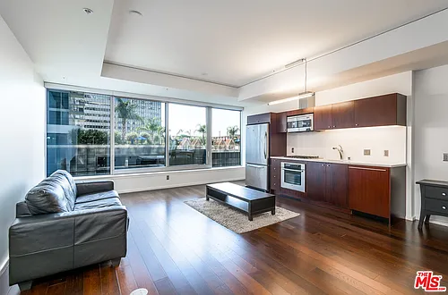 1155 S Grand Ave #713 Photo 1