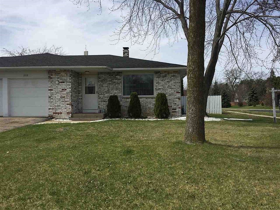 1st image of 2693 Richardson St