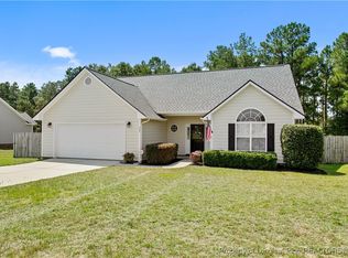 267 Cash Ave, Raeford, NC 28376