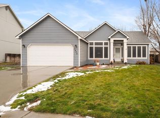 1430 W 24th Loop, Kennewick, WA 99337