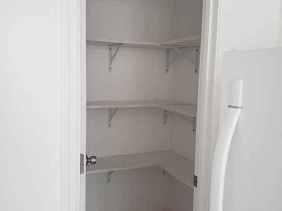 4th image of 103 McLean Ave #3A
