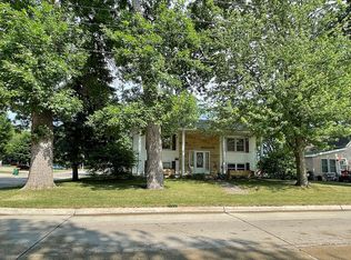 201 S Winnebago St, Lake Mills, IA 50450
