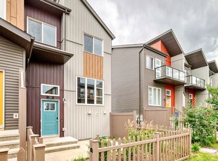 4470 Prowse Rd SW, Edmonton, AB T6W3R5