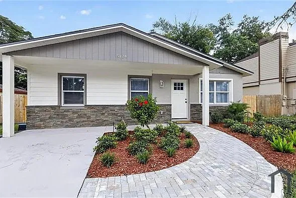 4 bed, 1328 sqft, $3,125 — Photo 2