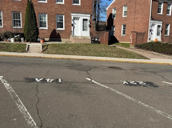 14 Garden Drive #A, Manchester, CT 06040