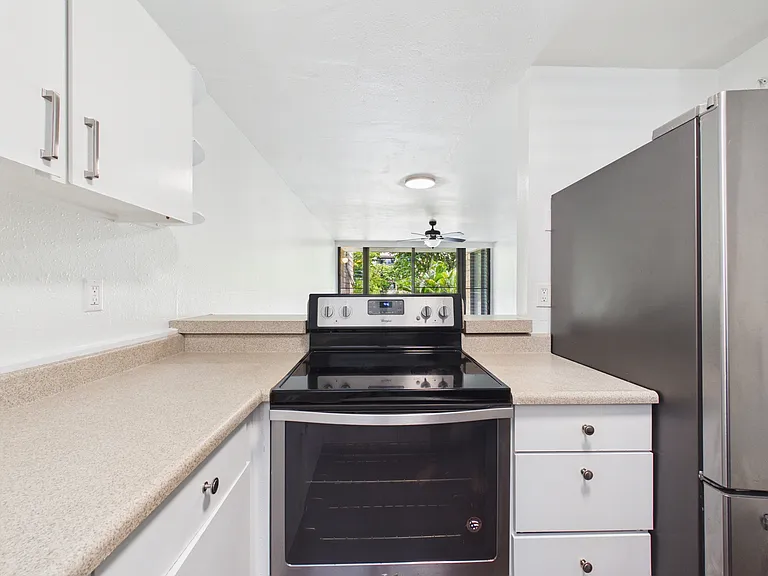 1015 Aoloa Pl #252 — Photo 24