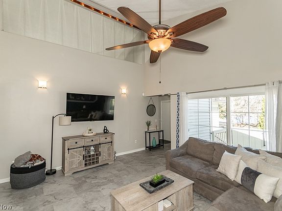 2nd image of 5485 Wildwood Ct #D