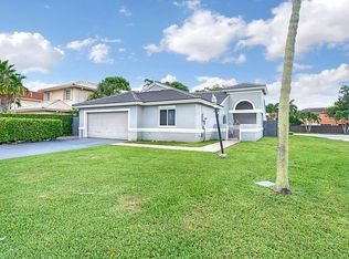 7283 SW 159th Ave, Miami, FL 33193