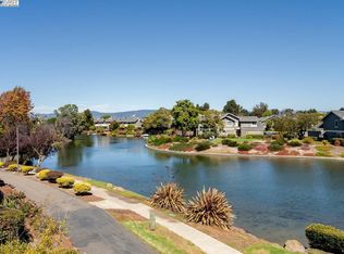 127 Parfait Ln, Alameda, CA 94502