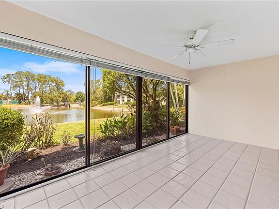 4th image of 415 Meadowlark LN #415