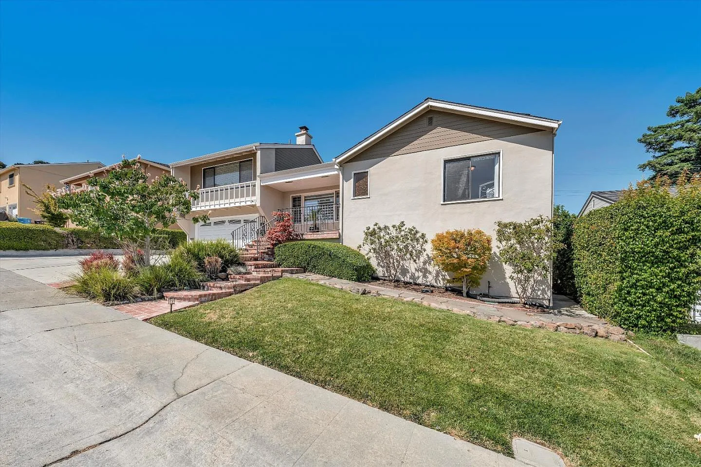 3708 Wilshire Ave photo 1