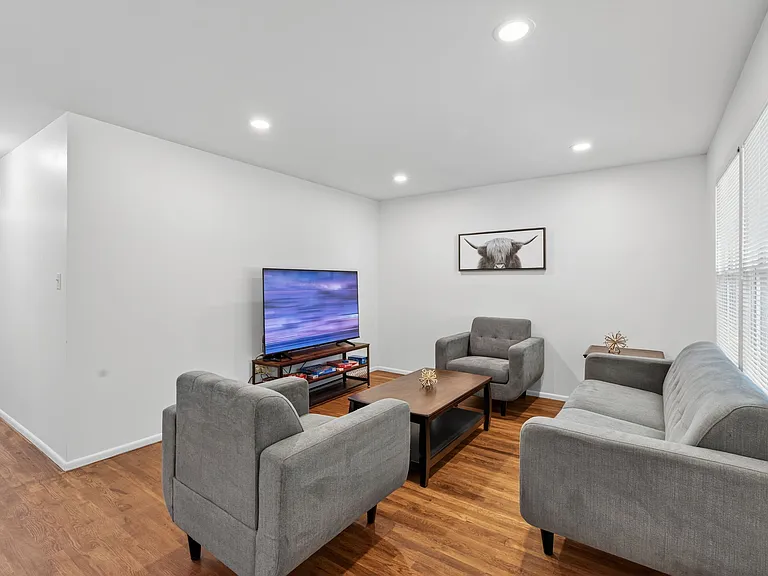 840 Gerald Ave — Photo 7