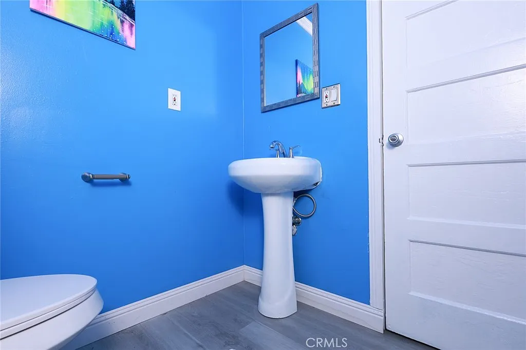 2 bed, 725 sqft, $2,500 — Photo 4