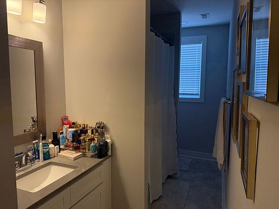 5th image of 3048 Stillwater Ln