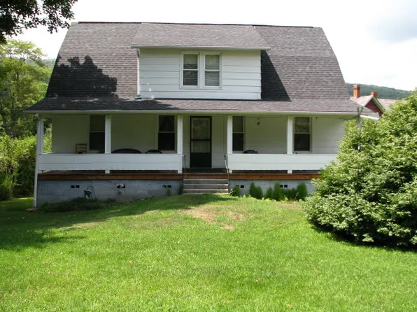 46 Starks St, Bastian, VA 24314